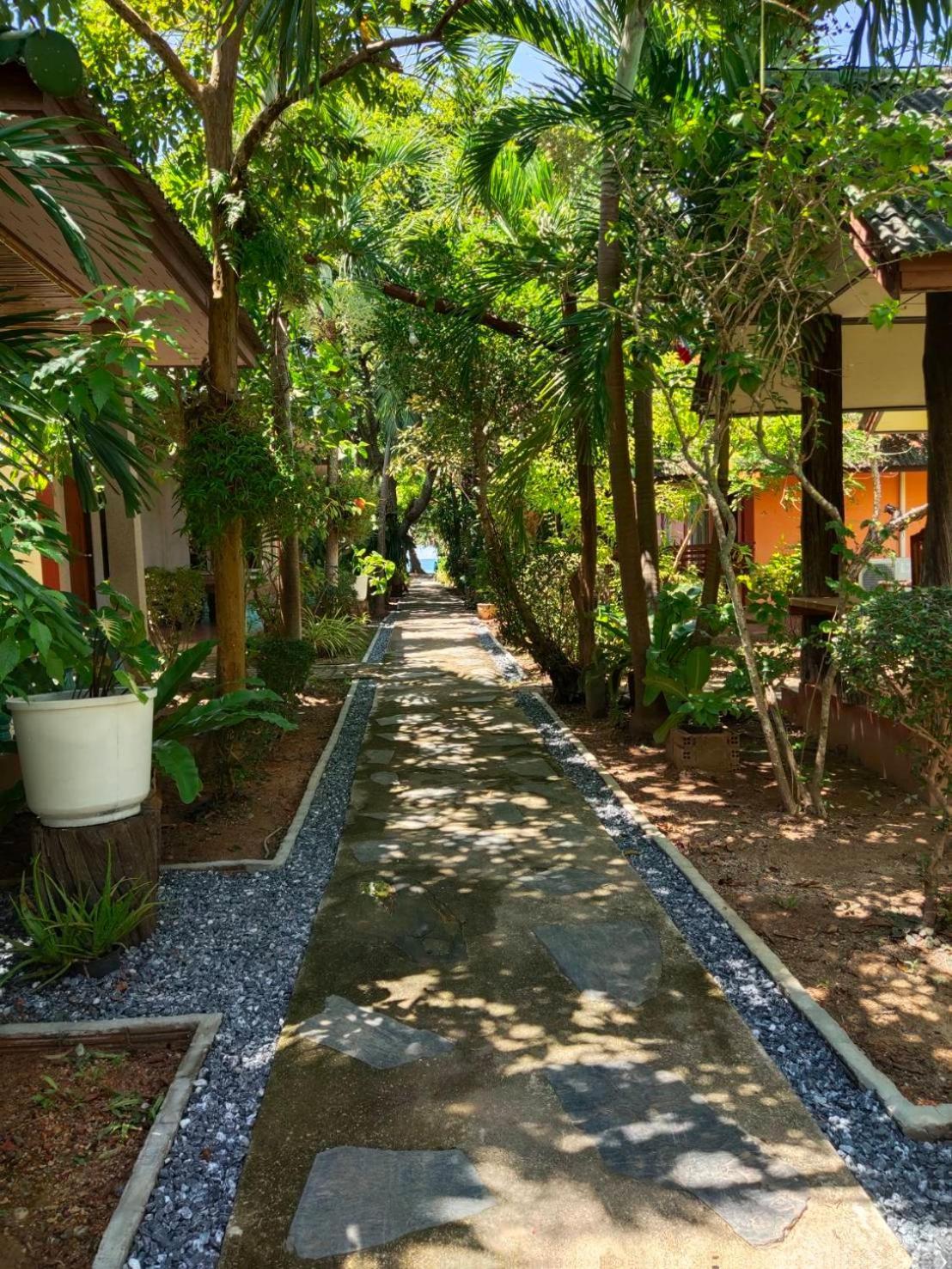 Lanta Riviera Resort - SHA Plus Ko Lanta Exterior foto